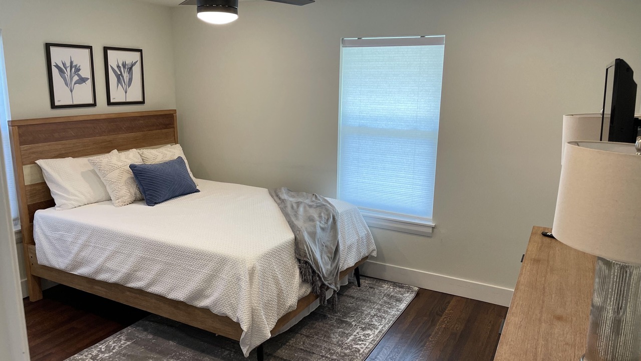 Photo of Bedroom in Brentwood