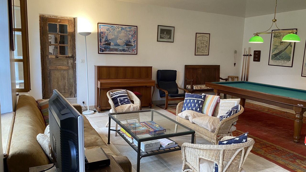 Photo of Livingroom in Gouville-sur-Mer
