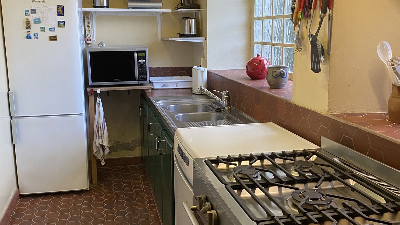 Photo of Kitchen in Gouville-sur-Mer