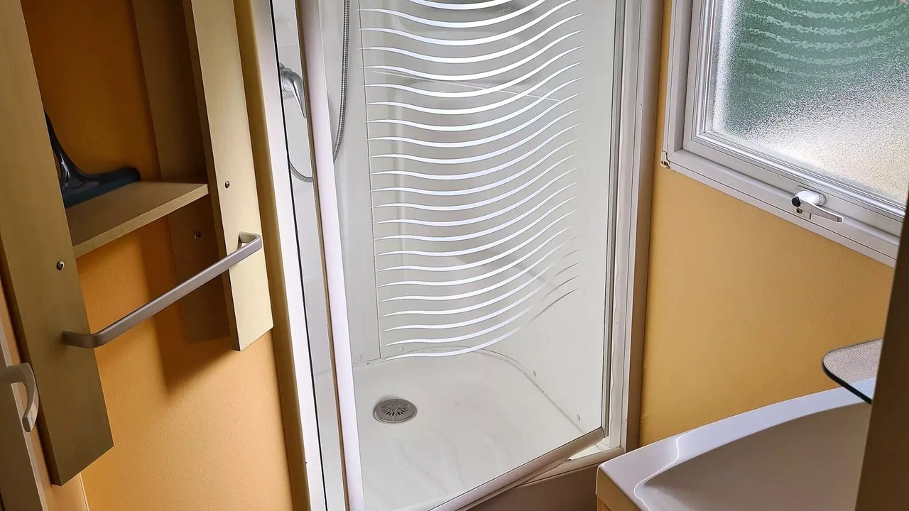 Photo of Bathroom in Les Grandes-Ventes