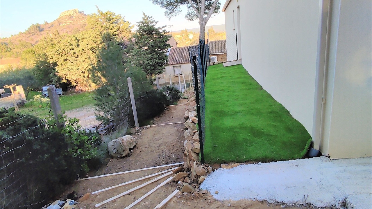 Photo of Outdoor in Montseret