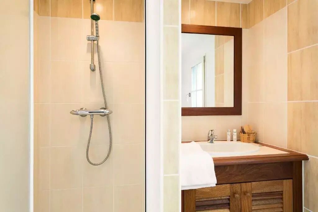 Photo of Bathroom in L'Aiguillon-sur-Vie