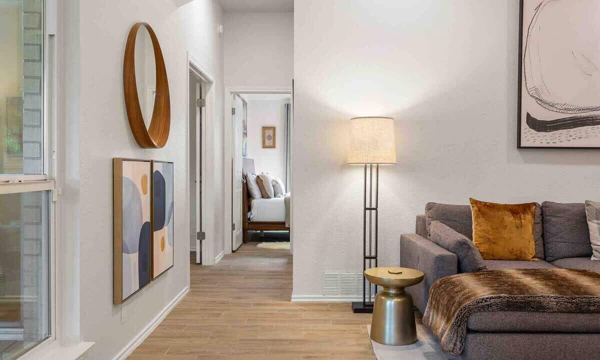 Photo of Livingroom in North Buttercup Creek