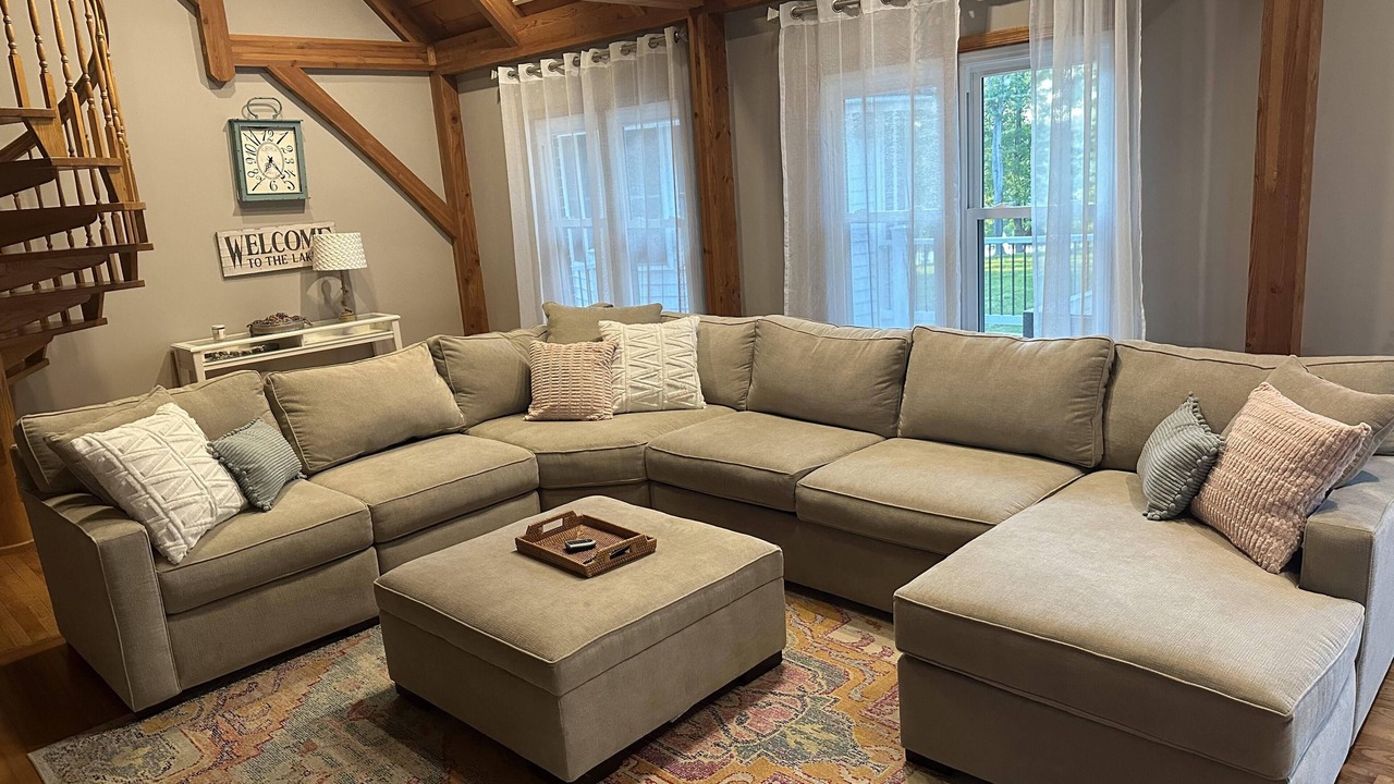 Photo of Livingroom in Livingston