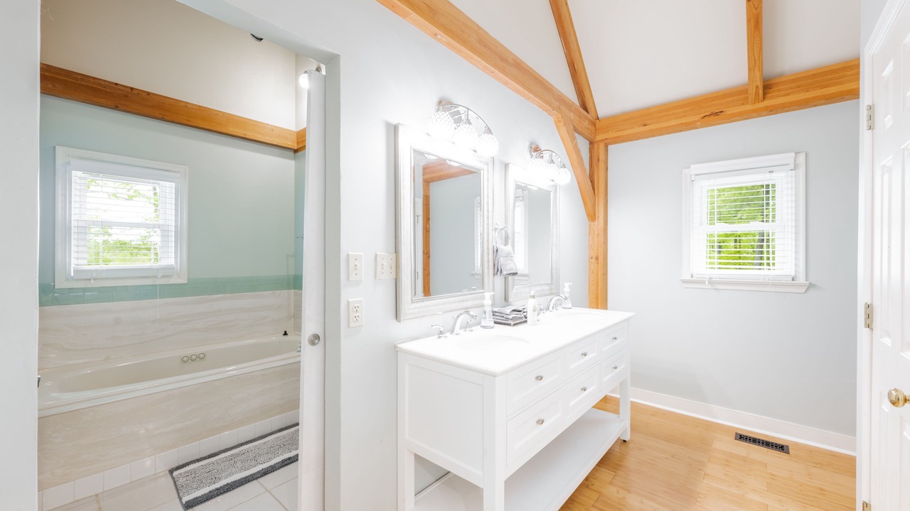 Photo of Bathroom in Livingston