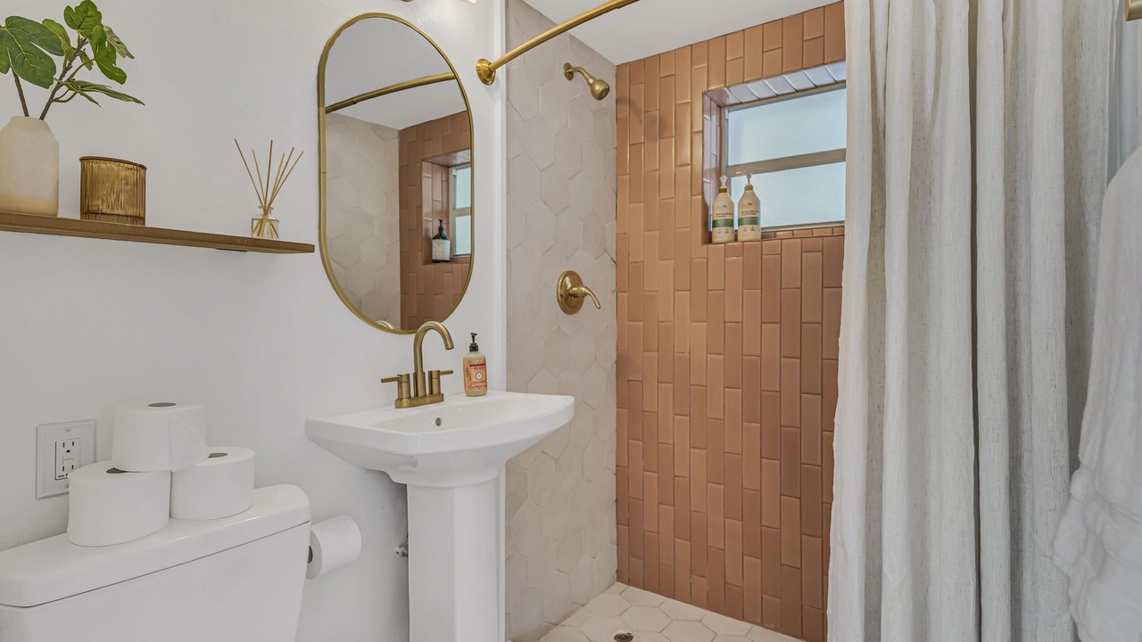 Photo of Bathroom in Englewood