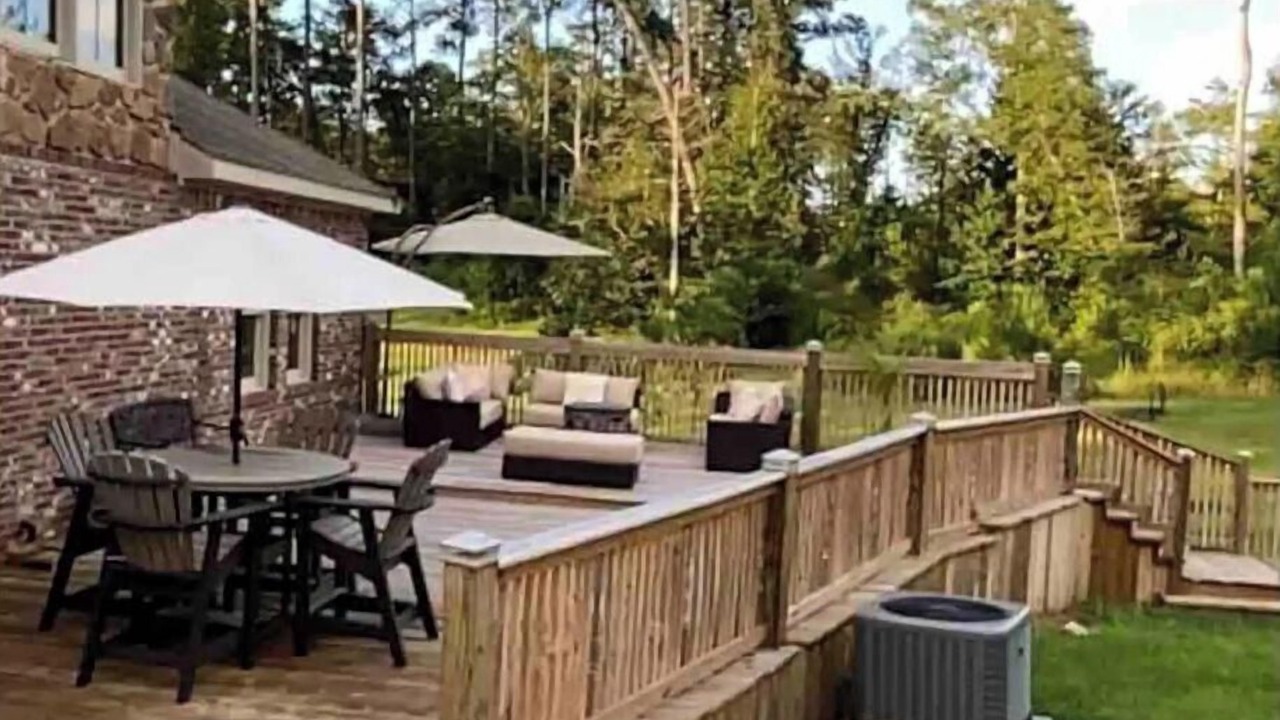 Photo of Outdoor in Laurel