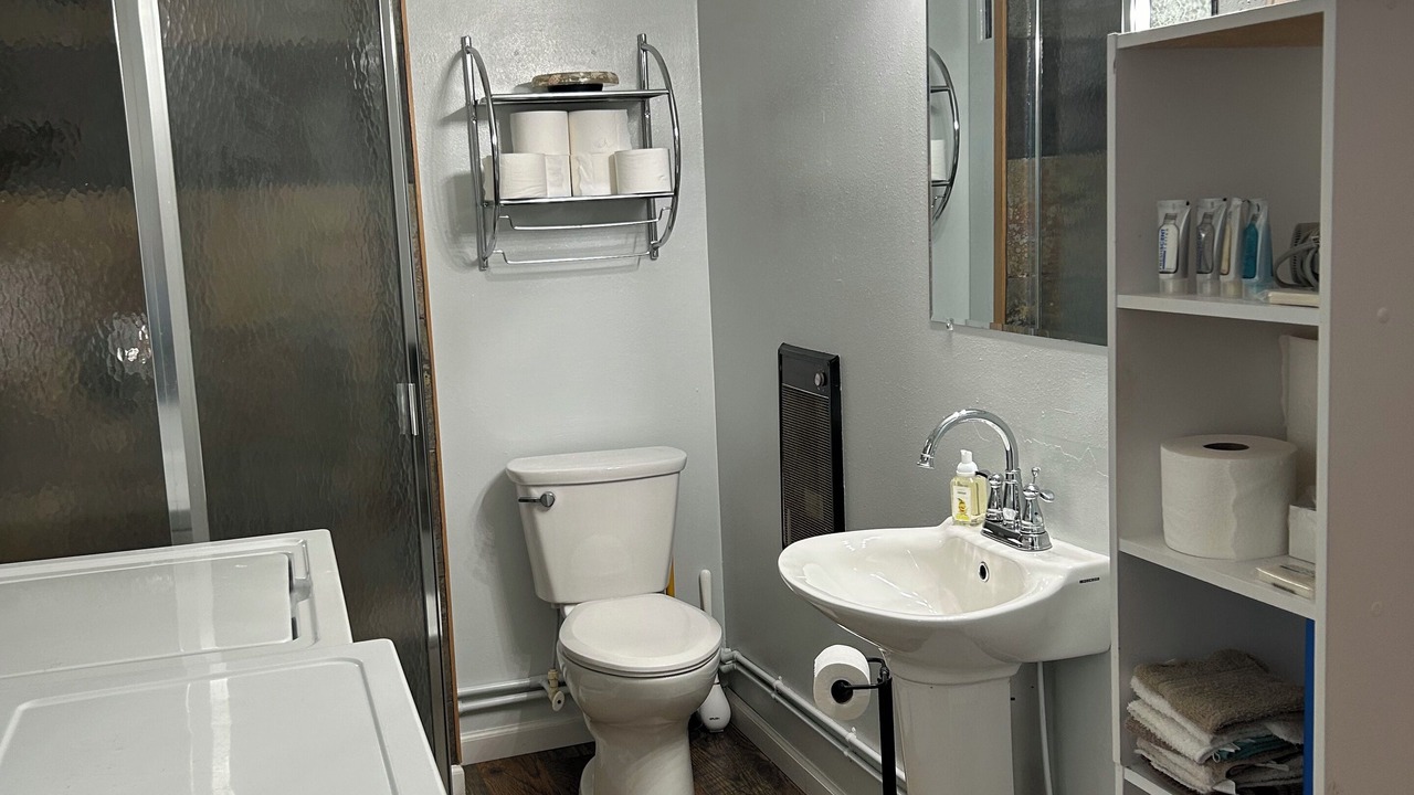 Photo of Bathroom in Redfield