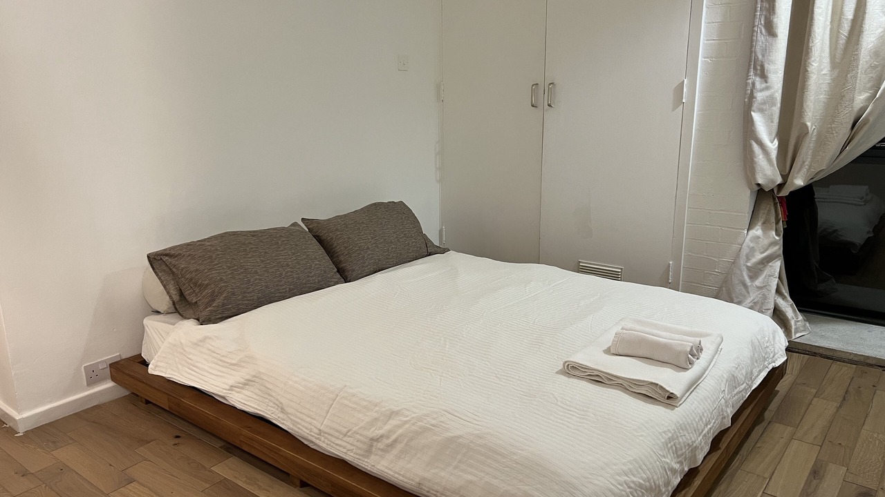 Photo of Others in Holland Park