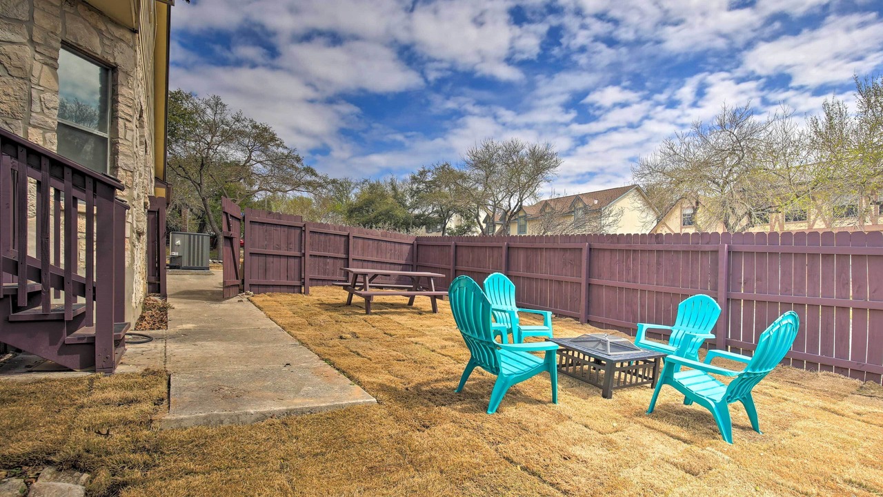 Photo of Outdoor in Oak Creek