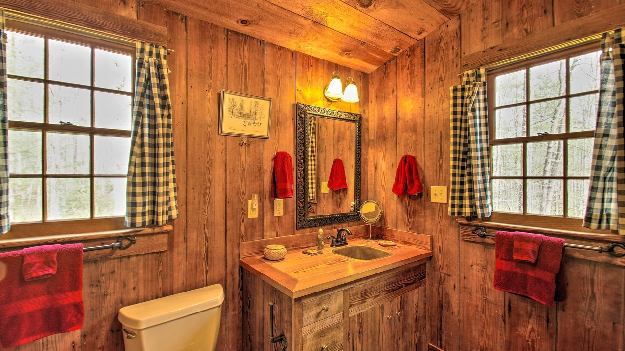 Photo of Bathroom in Free Union