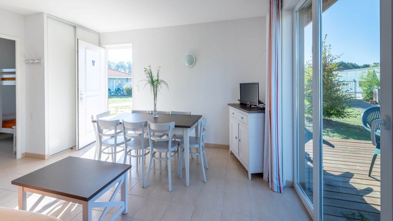 Photo of Livingroom in Parentis-en-Born