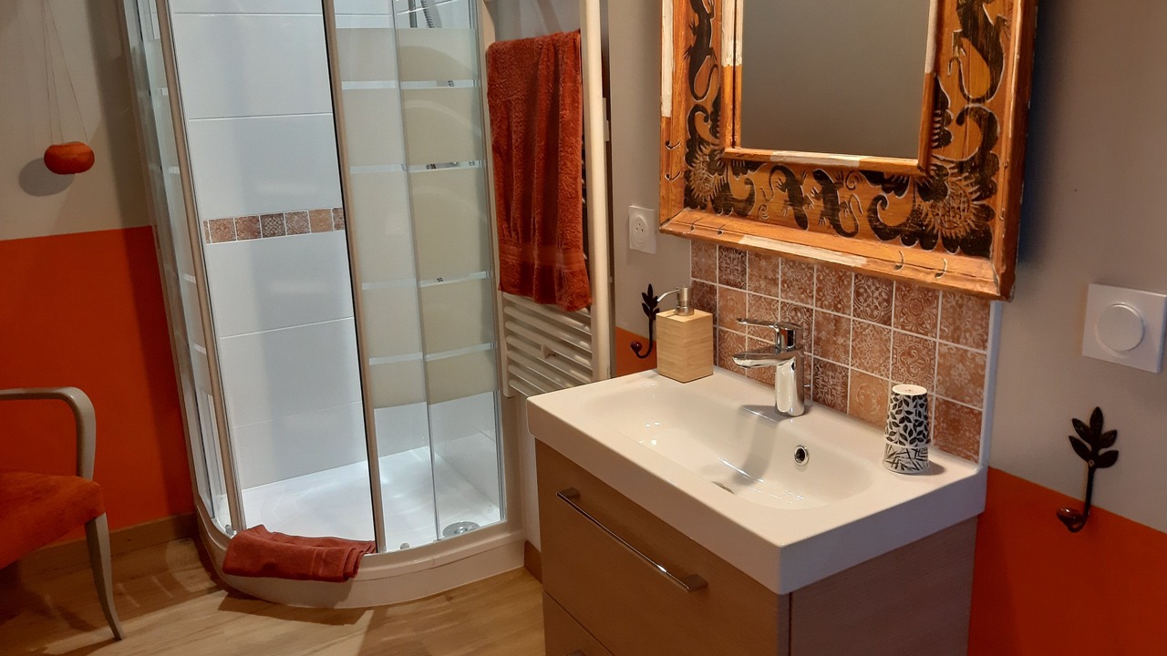Photo of Bathroom in Saint-Guyomard