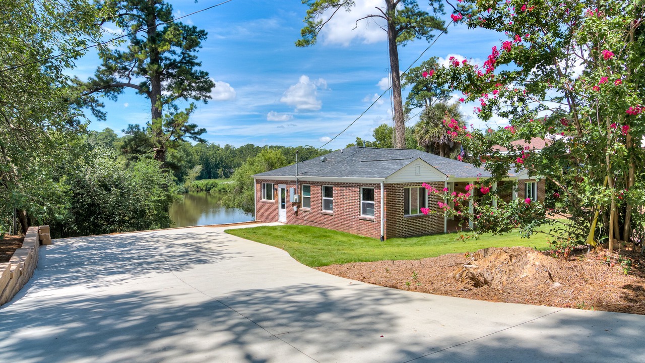 Photo of Outdoor in Augusta