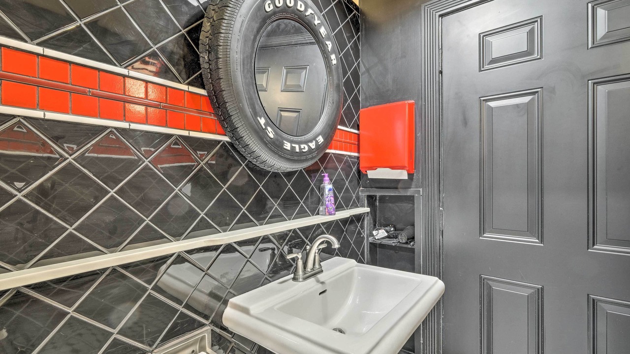 Photo of Bathroom in Bella Vista