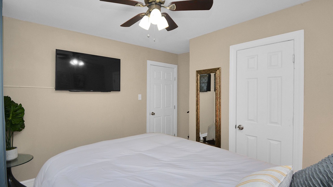 Photo of Bedroom in Texas City