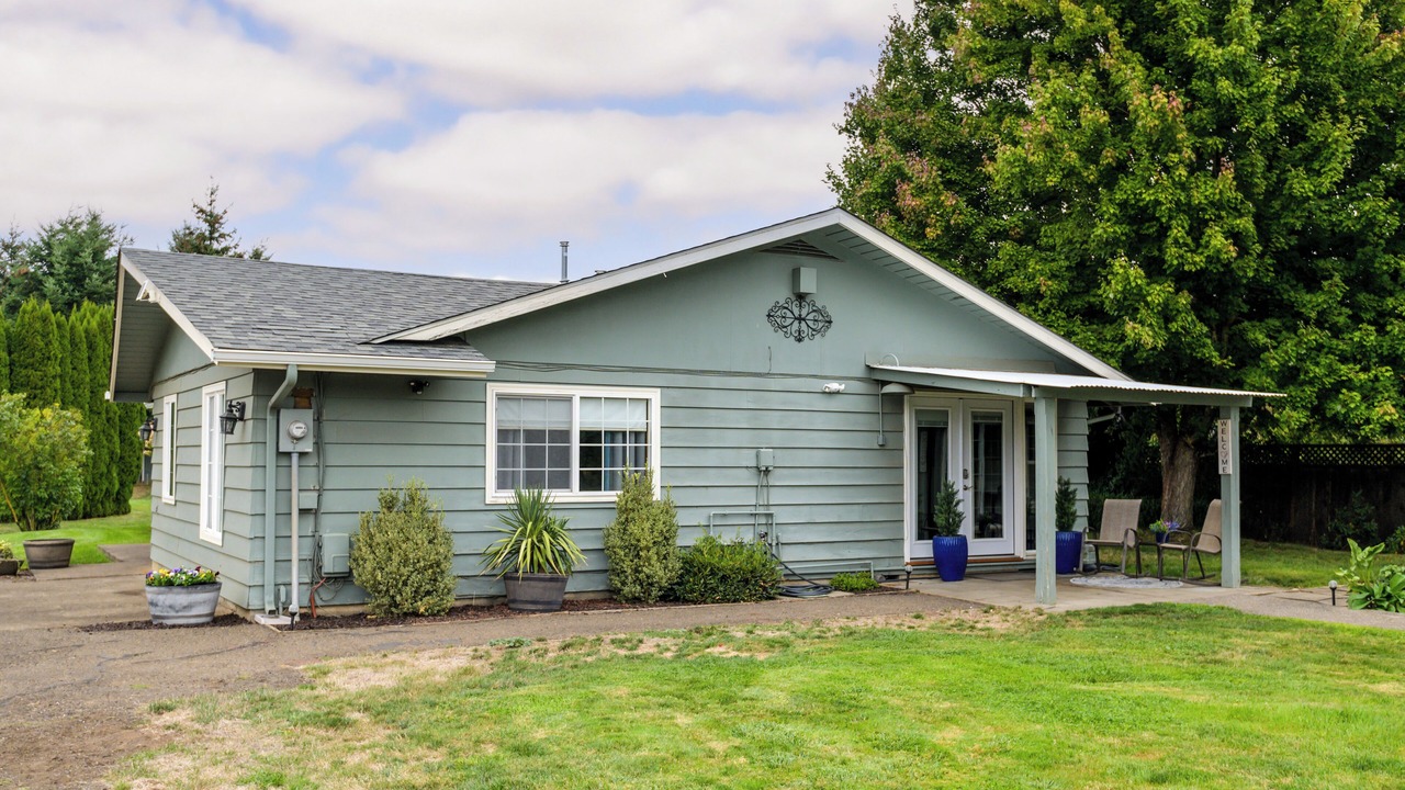 Photo of Others in Junction City