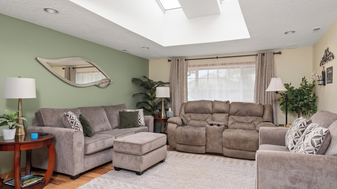 Photo of Others in Junction City