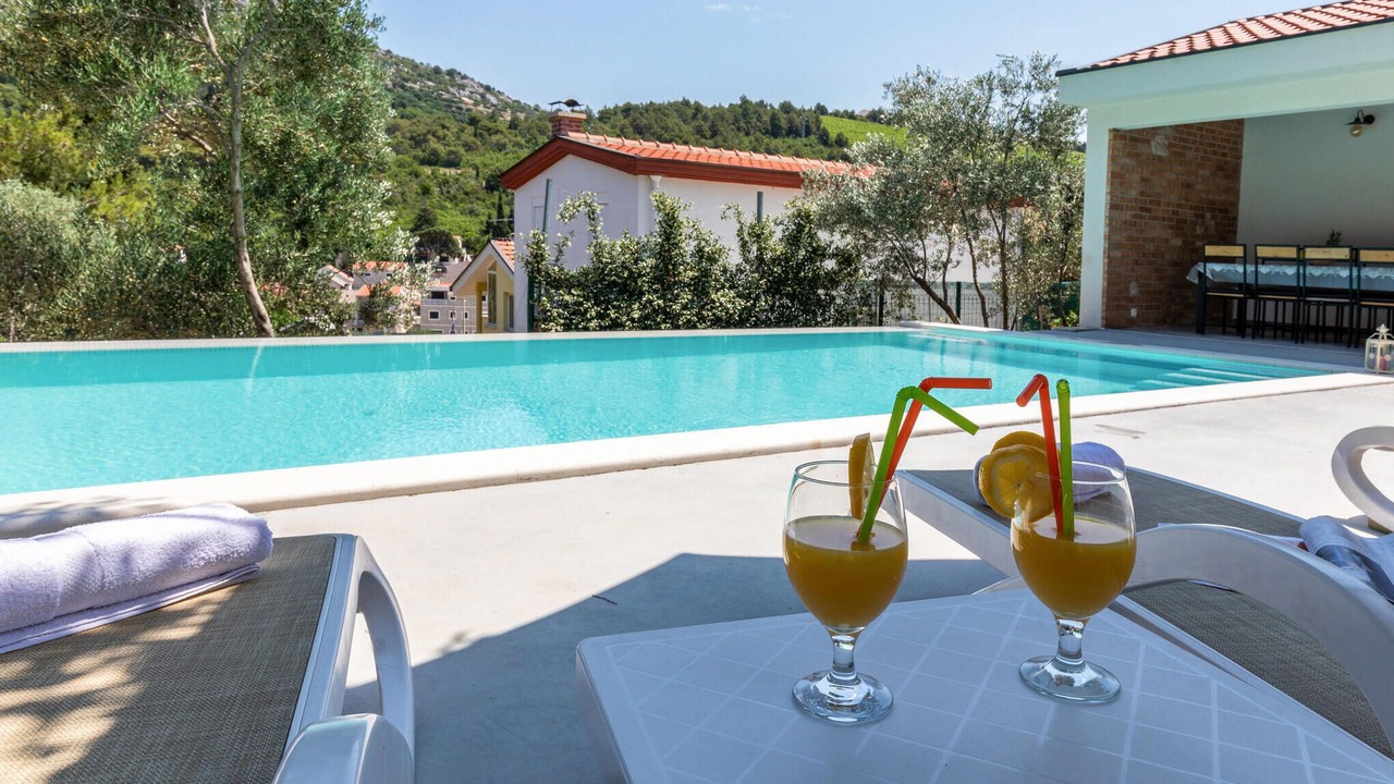 Photo of Outdoor in Kremena