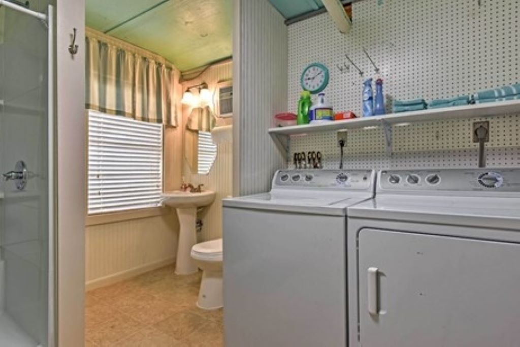 Photo of Bathroom in Port O Connor