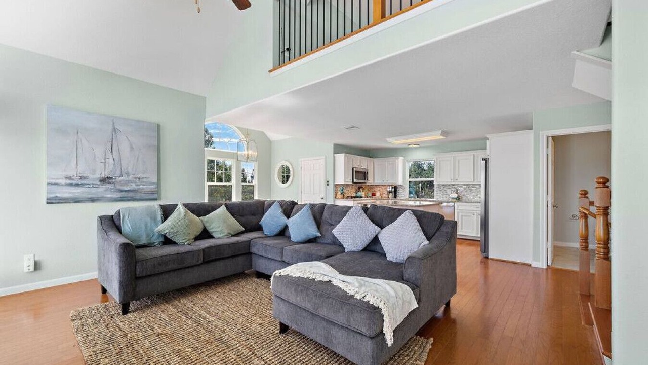 Photo of Bedroom in Shoreacres