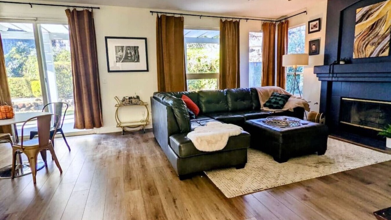 Photo of Livingroom in Roseville