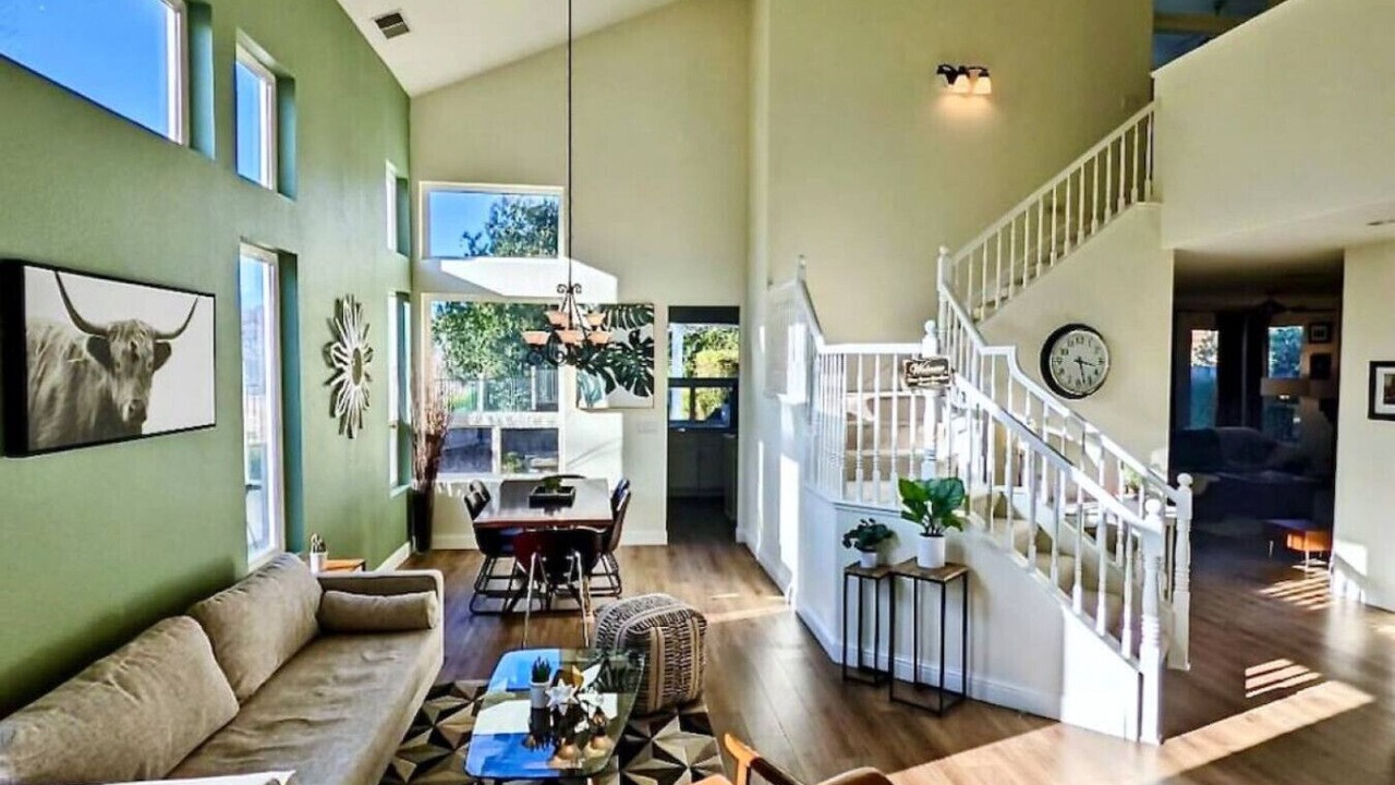 Photo of Livingroom in Roseville