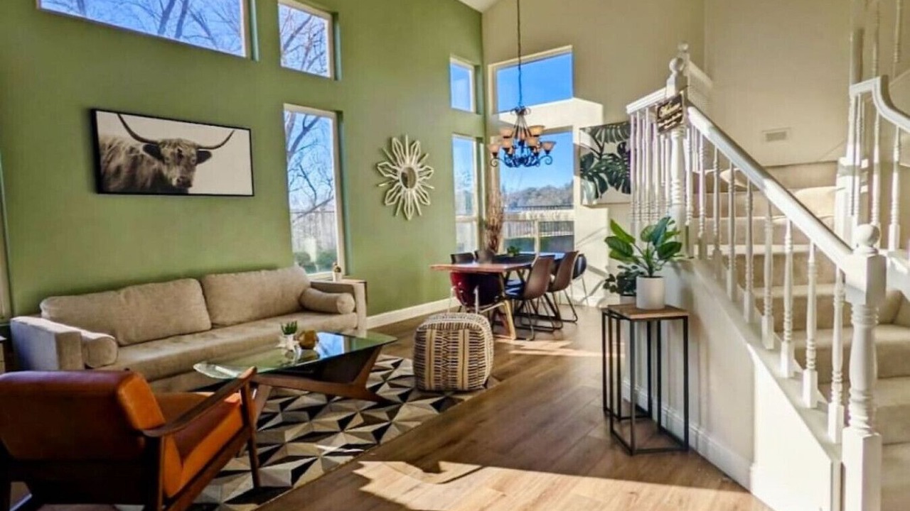 Photo of Livingroom in Roseville