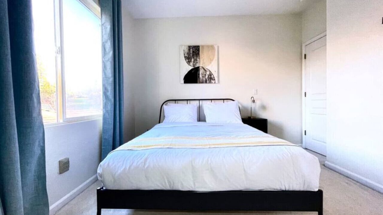 Photo of Bedroom in Roseville