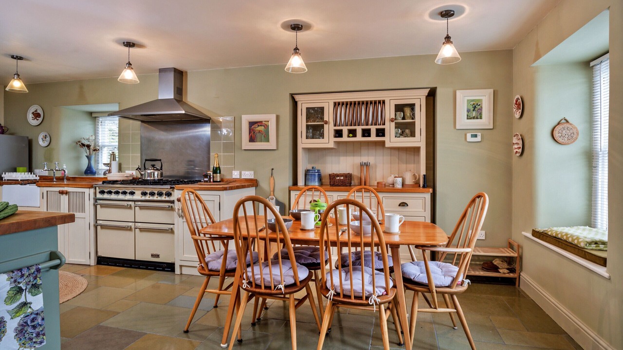 Photo of Others in Feetham