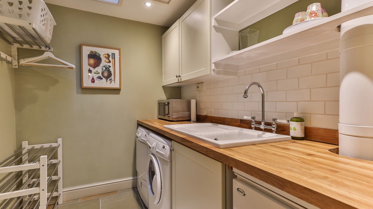 Photo of Others in Feetham