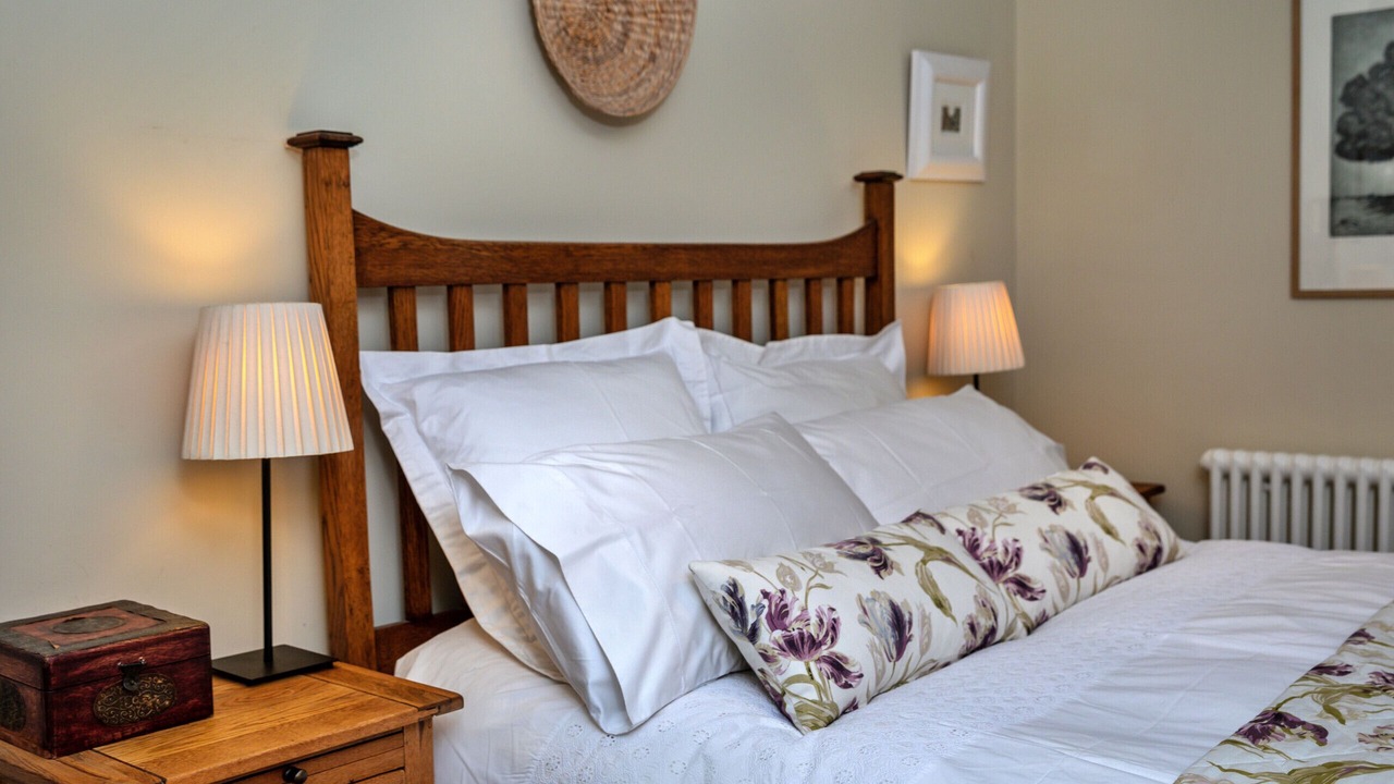 Photo of Bedroom in Feetham