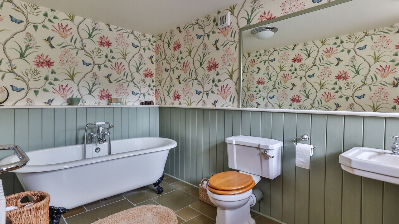 Photo of Bathroom in Feetham