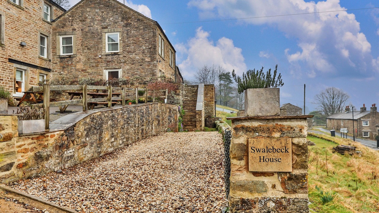 Photo of Outdoor in Feetham