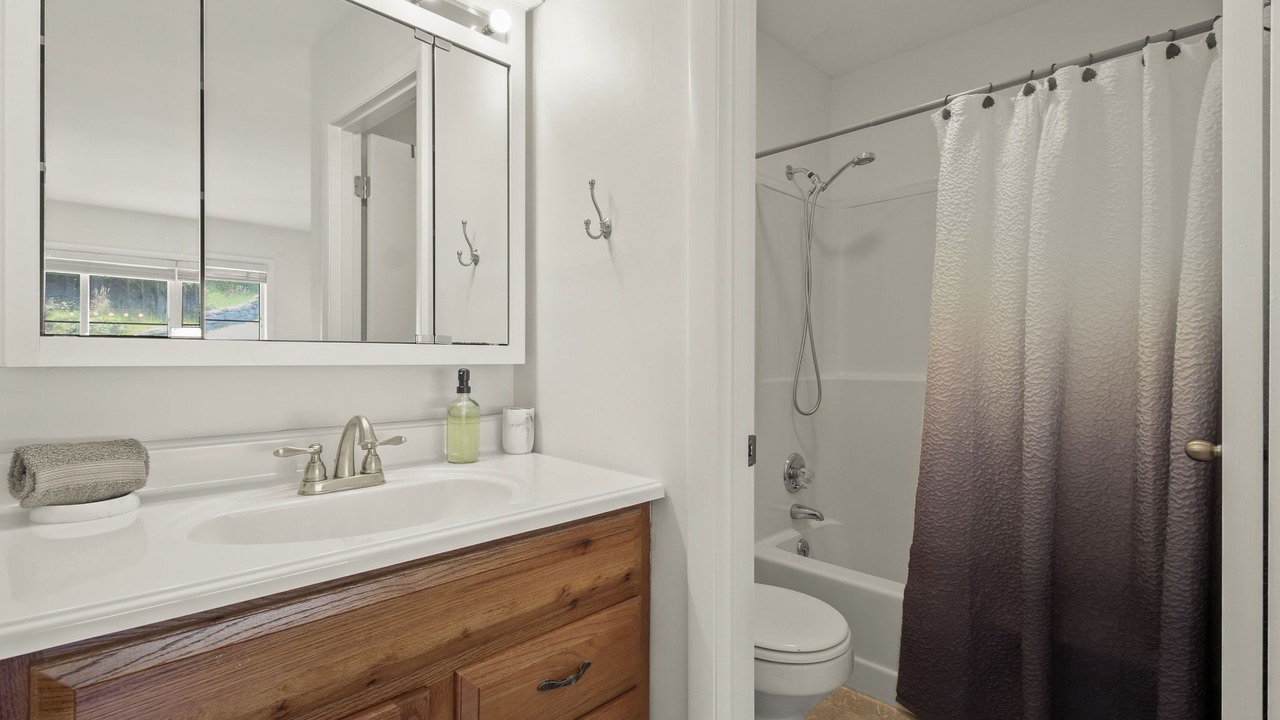 Photo of Bathroom in Beech Mountain