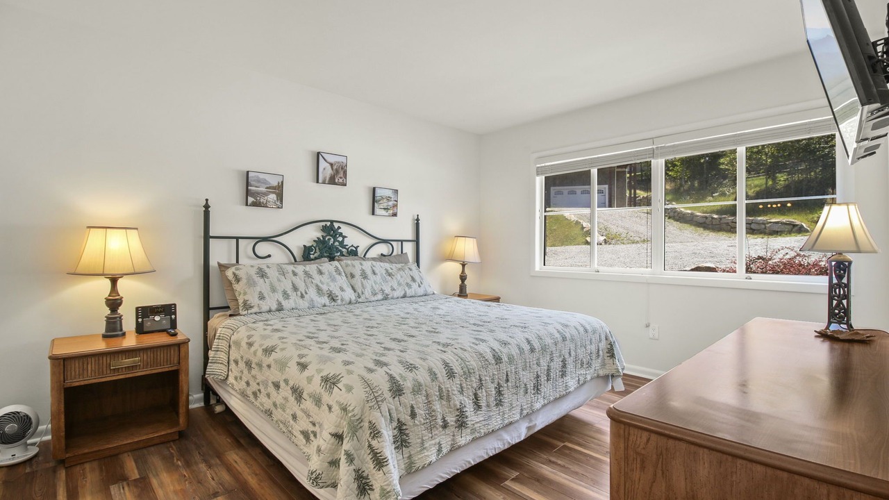 Photo of Bedroom in Beech Mountain