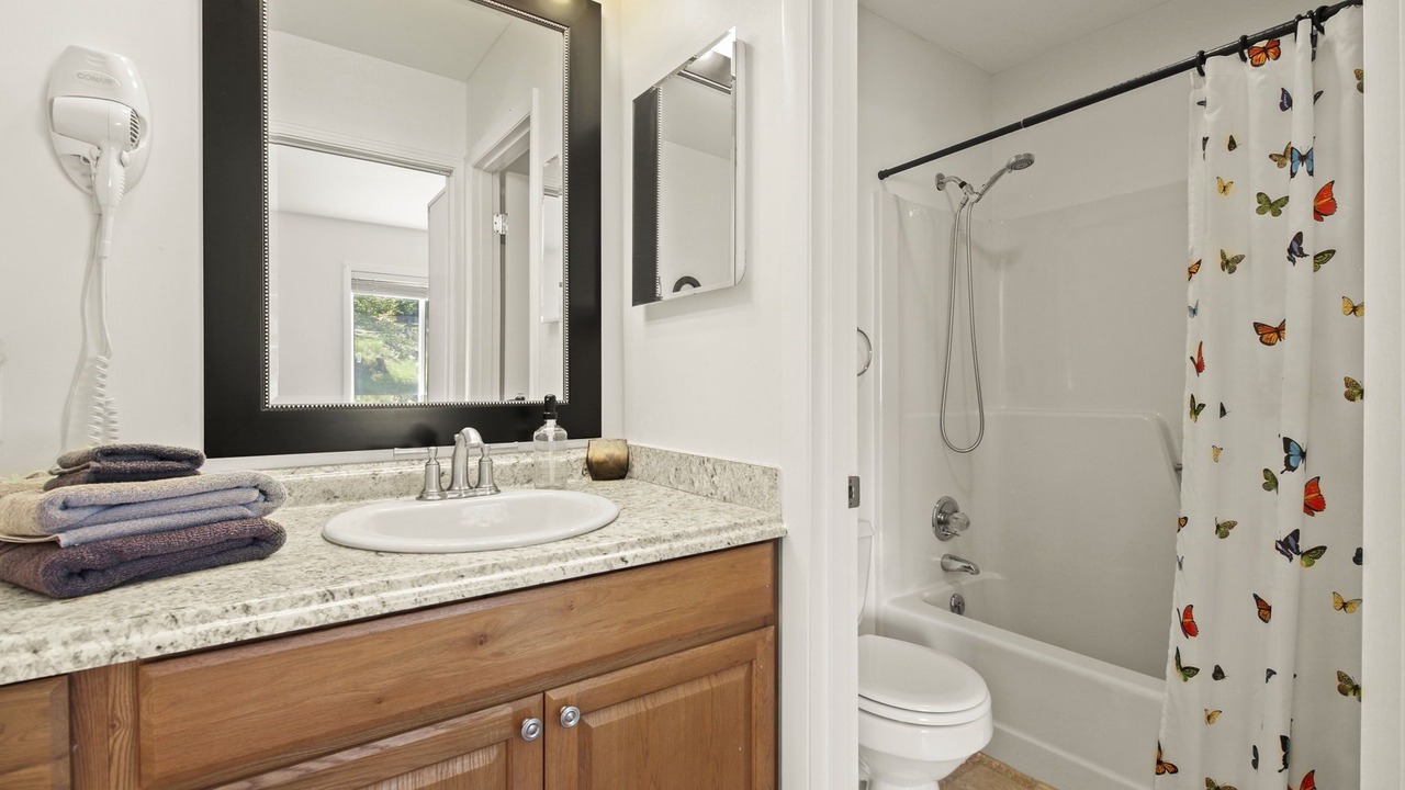 Photo of Bathroom in Beech Mountain