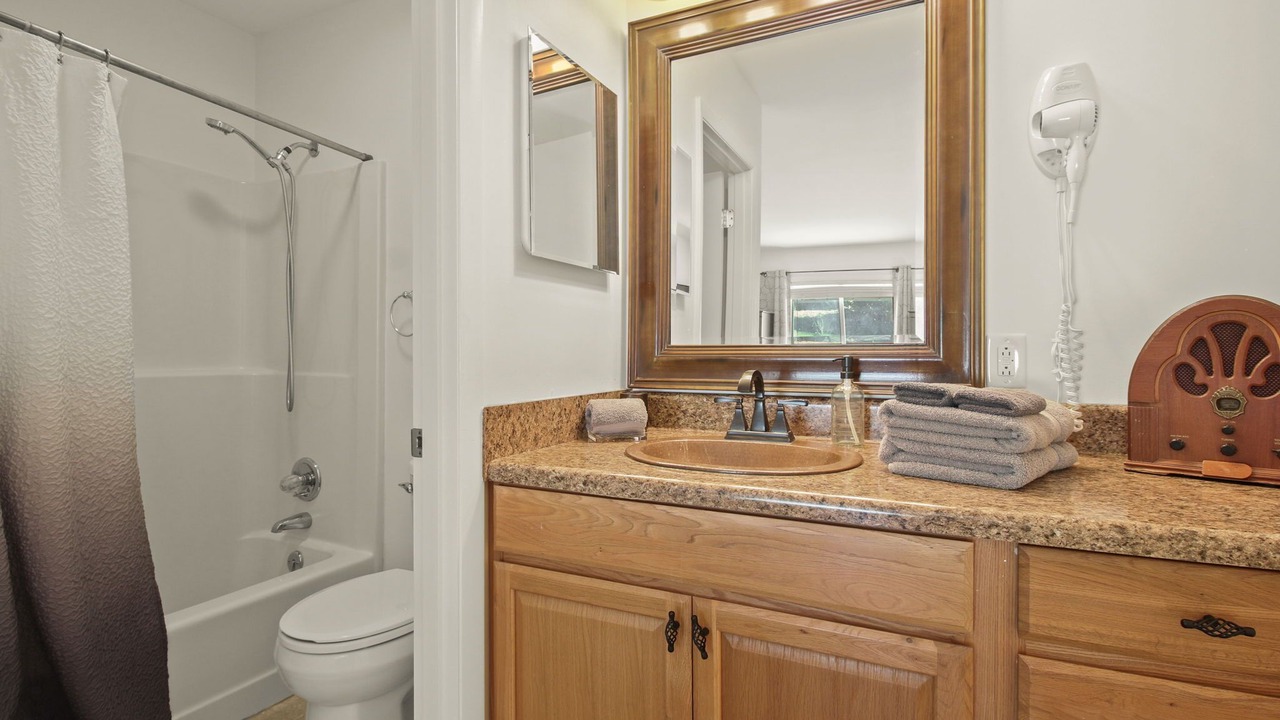 Photo of Bathroom in Beech Mountain