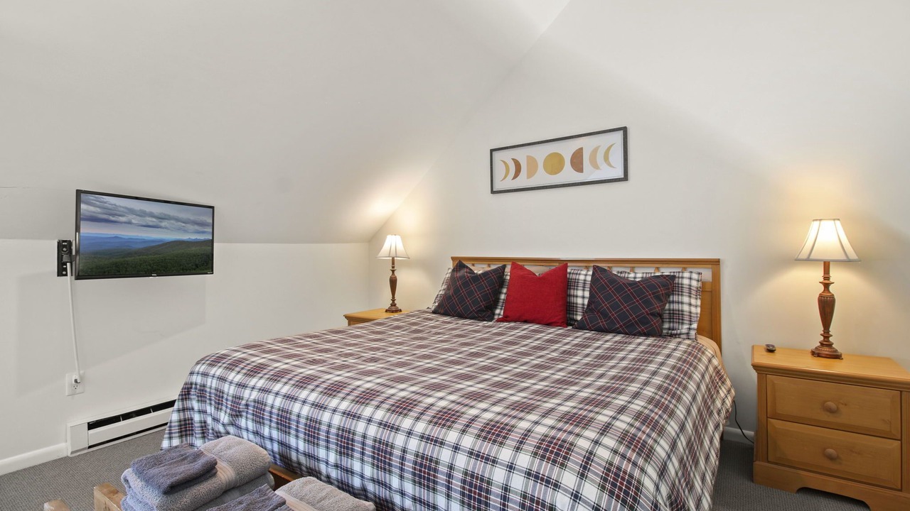 Photo of Bedroom in Beech Mountain