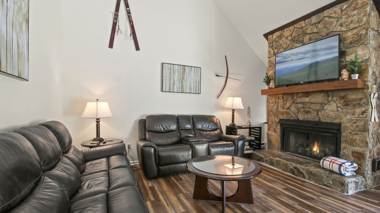 Photo of Livingroom in Beech Mountain