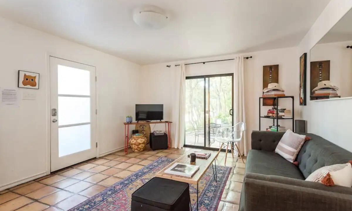 Photo of Livingroom in Barton Heights