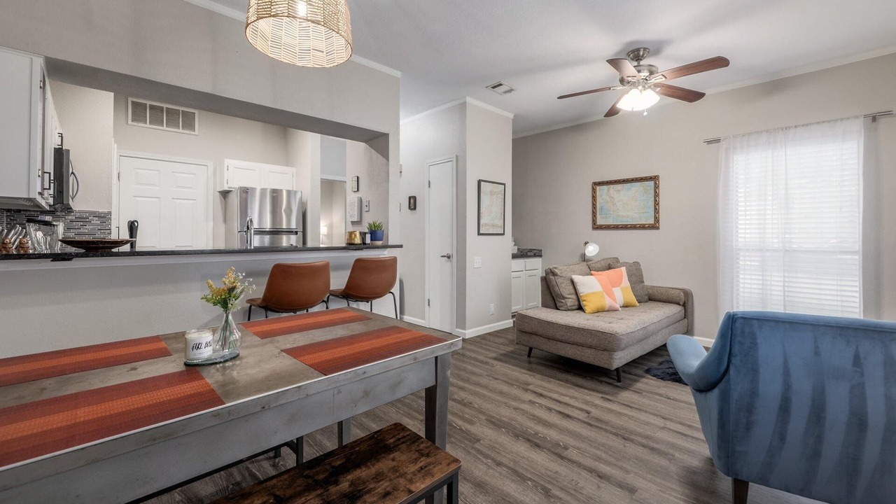 Photo of Livingroom in Zilker