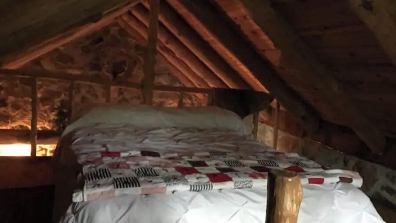 Photo of Bedroom in Yukon