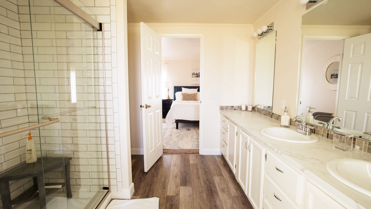 Photo of Others in Woods Creek