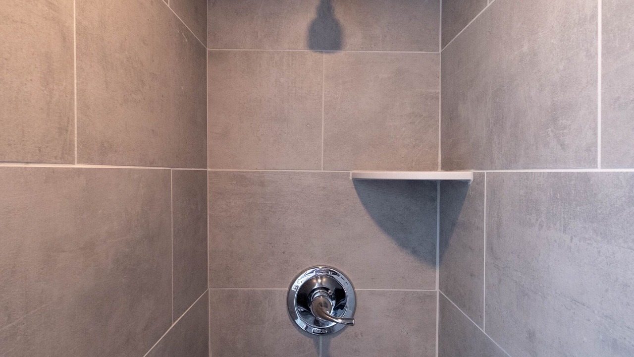 Photo of Bathroom in Canyon