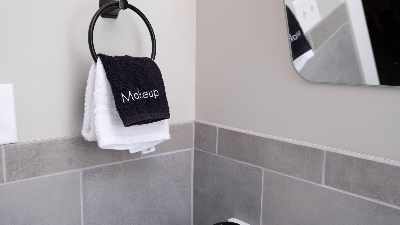 Photo of Bathroom in Canyon