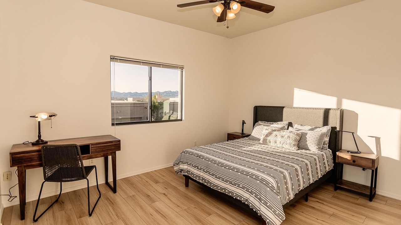 Photo of Bedroom in Pusch Ridge Estates