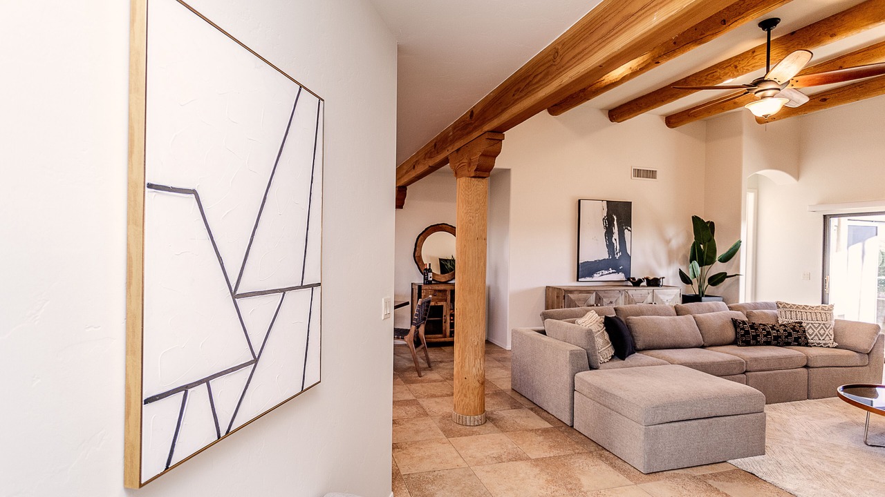 Photo of Livingroom in Pusch Ridge Estates