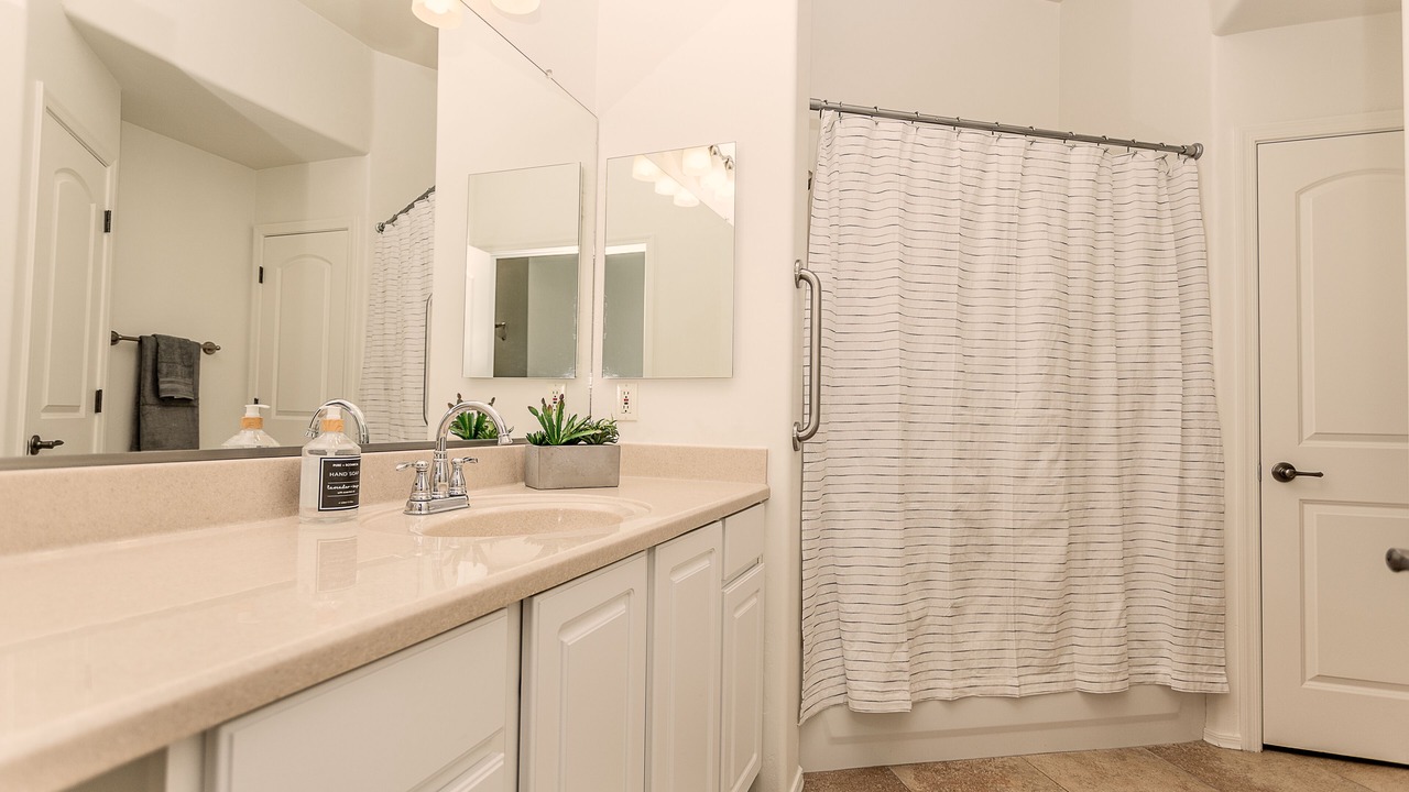 Photo of Bathroom in Pusch Ridge Estates