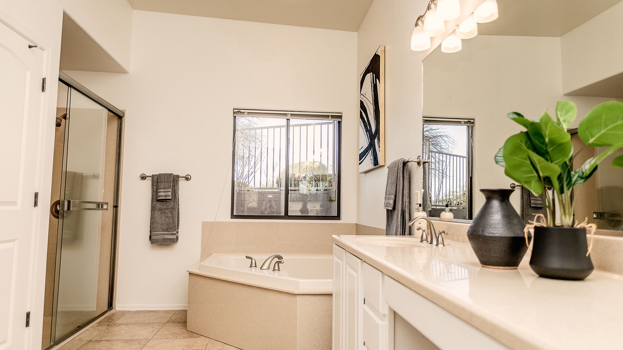 Photo of Bathroom in Pusch Ridge Estates